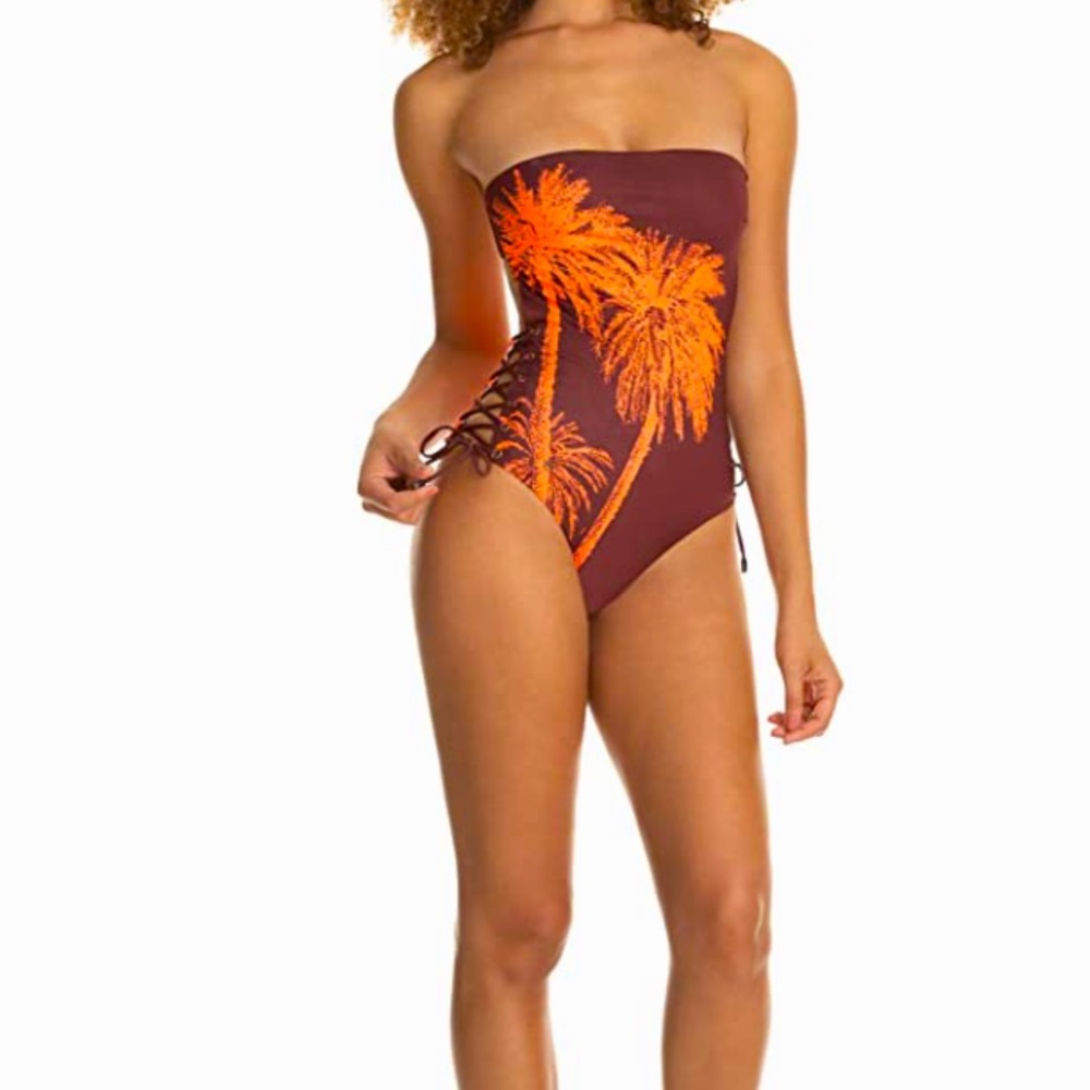 Maaji one piece! M